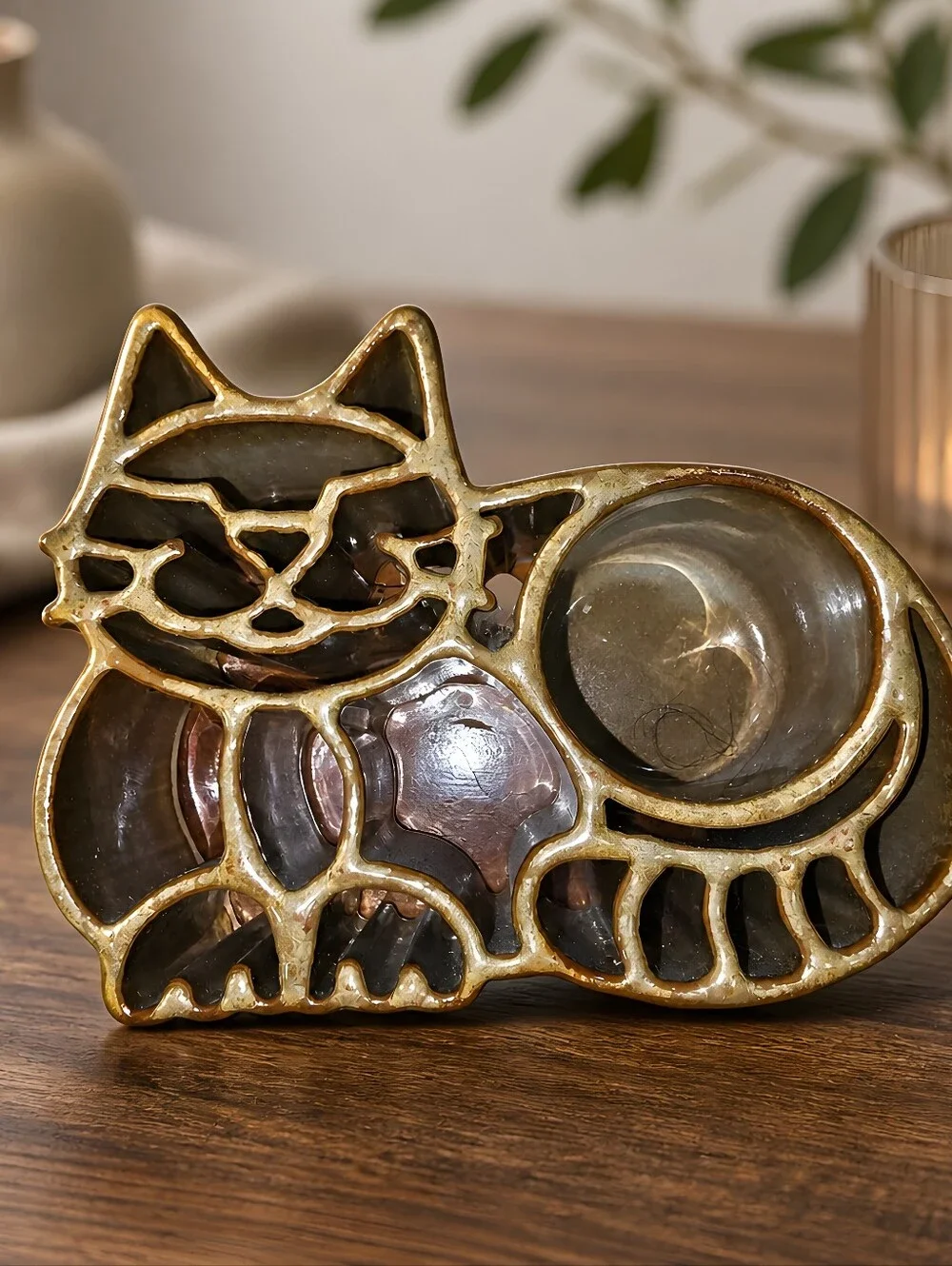 Vintage  handcrafted cat candle holder is a 